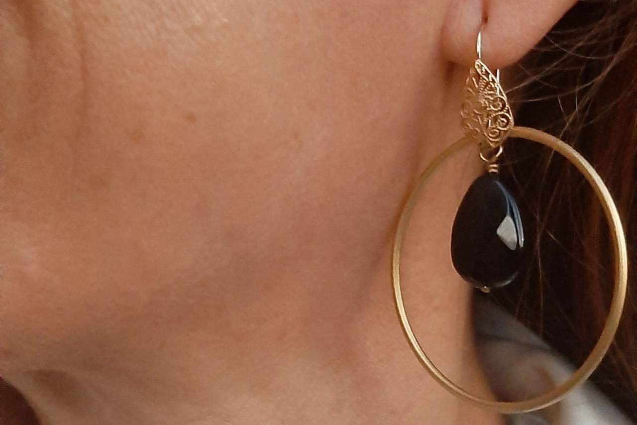 Pendientes a mano en Madrid únicos y personalizados