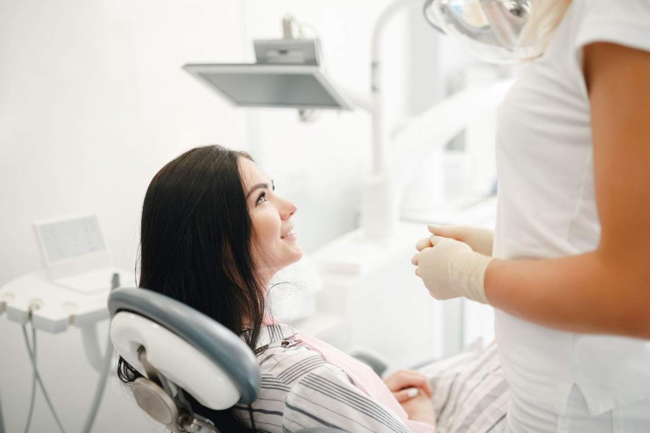 Clínica Dental Helident: Implantes cigomáticos ¿Qué son? ¿Por qué son populares?