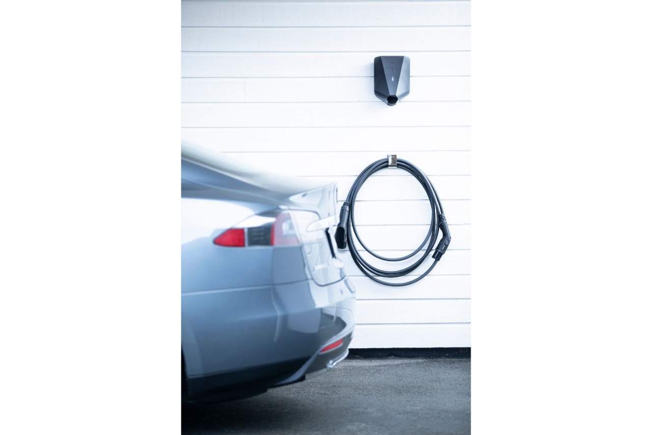 Easee, el cargador para vehículo eléctrico que está revolucionando el norte de Europa, llega a España