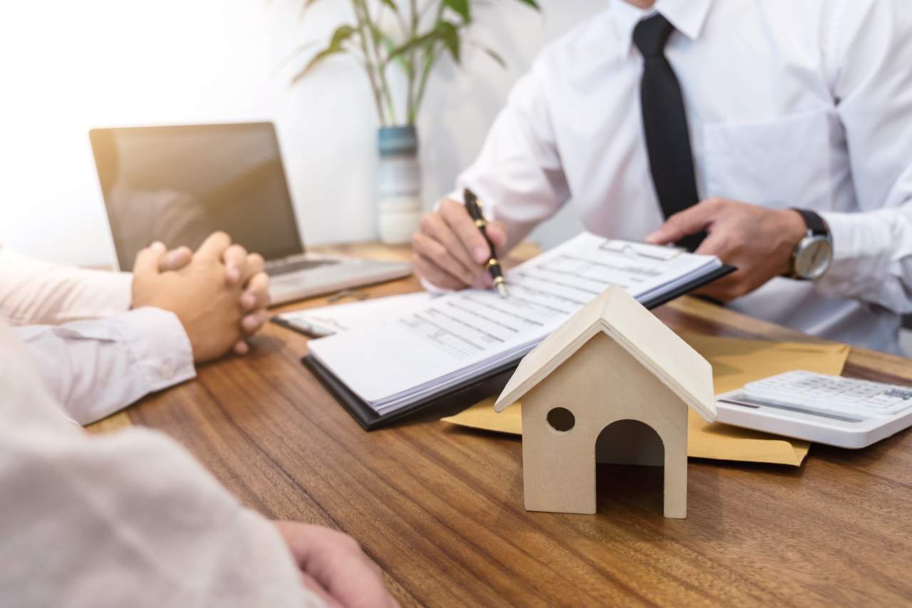 La Casa Agency: es recomendable consultar a un asesoramiento profesional antes de la venta de un piso en la zona