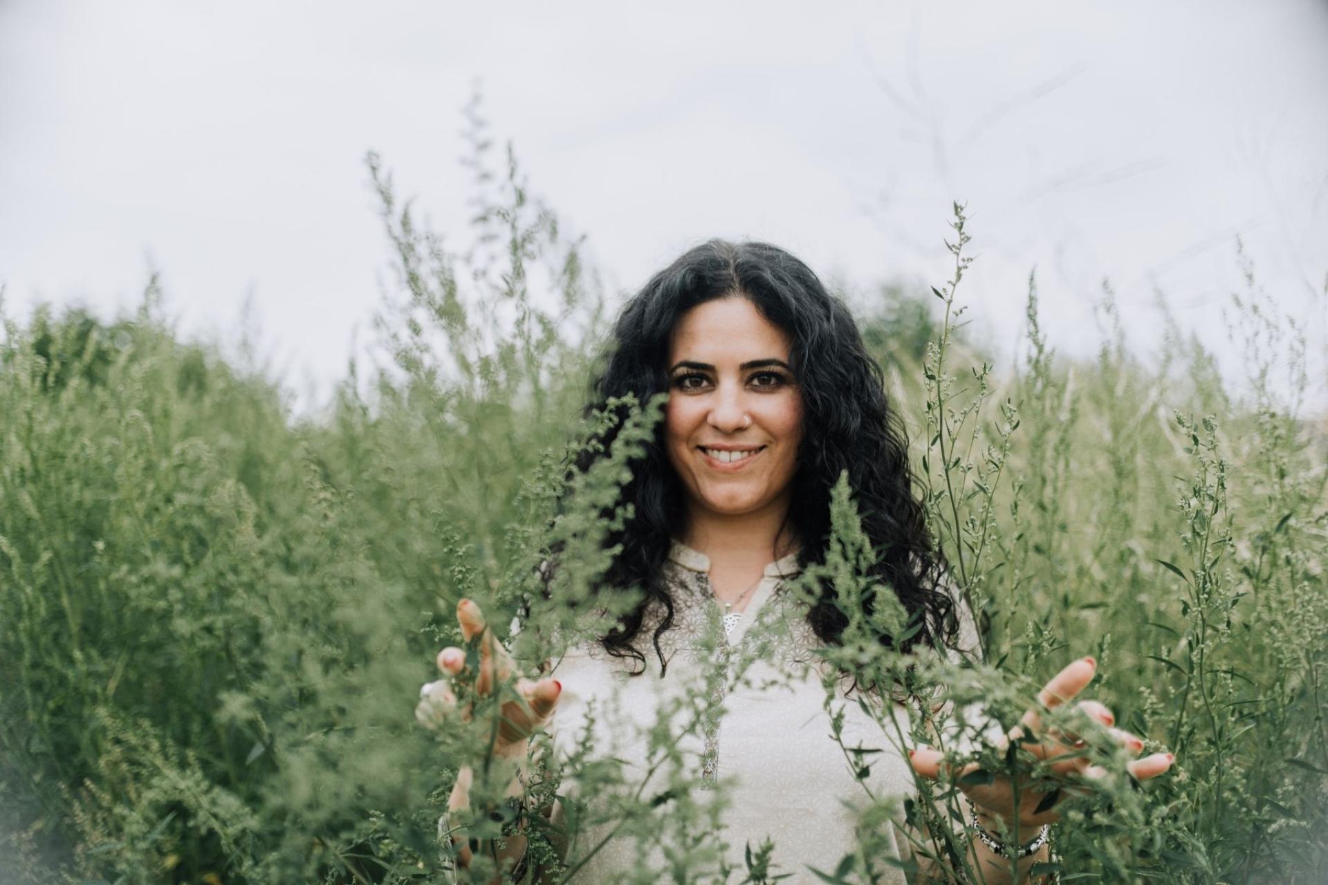La medicina natural Ayurveda en Granada es la alternativa cada vez más utilizada gracias a Lola Peña