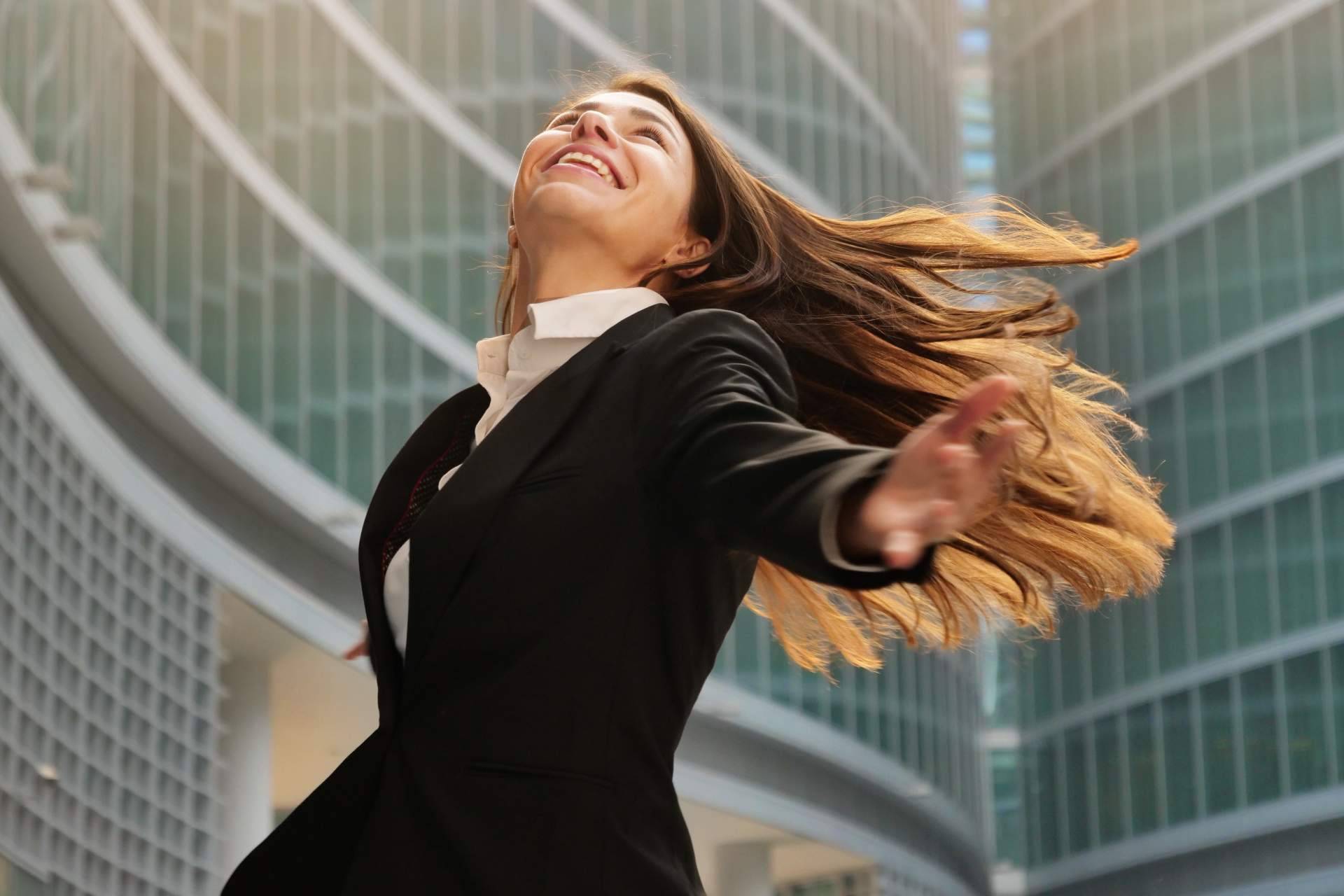 Empoderarse como mujer gracias a la coach personal Nessita Arauz