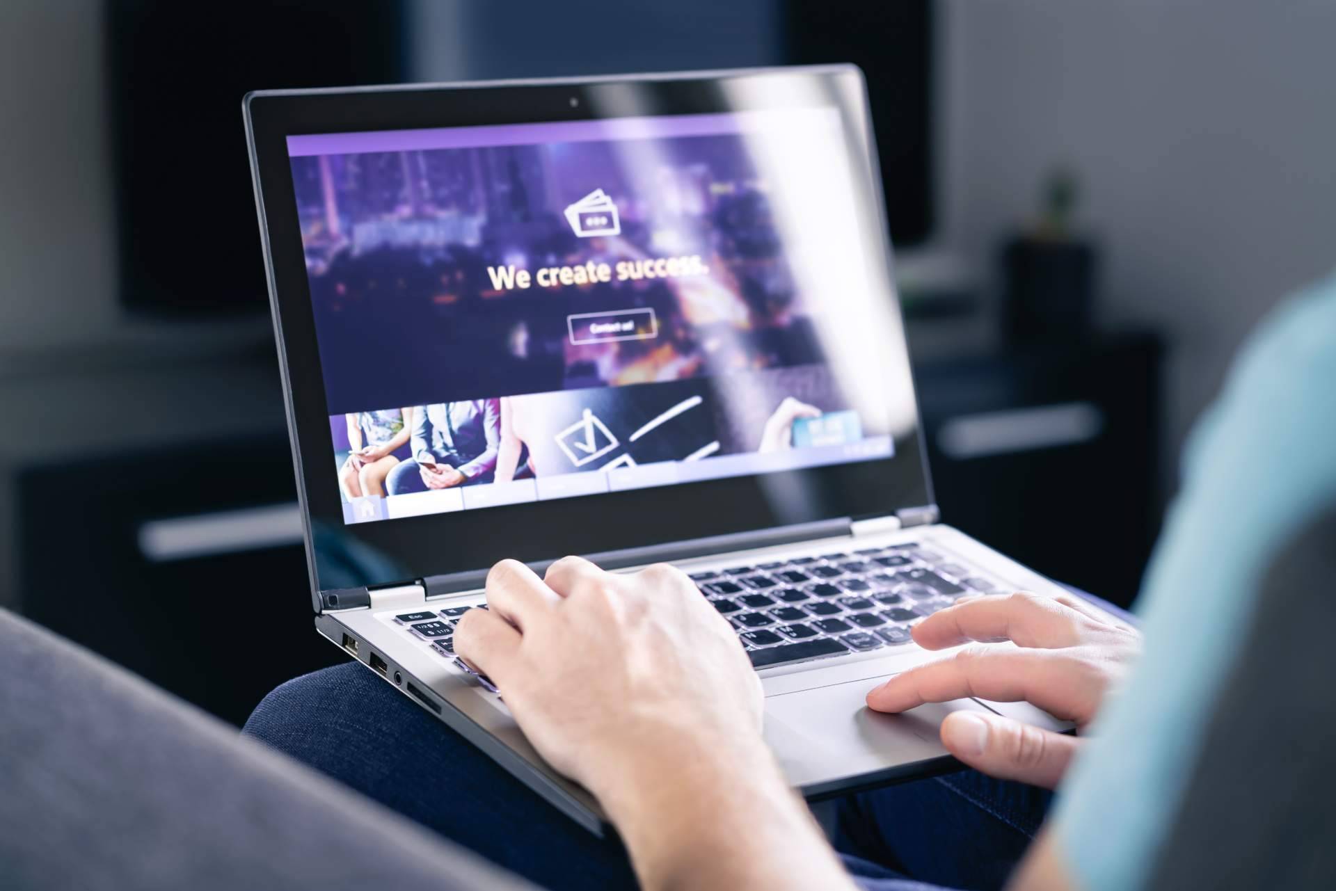 Caverna Tecnológica, expertos en el desarrollo de aplicaciones móviles y páginas web
