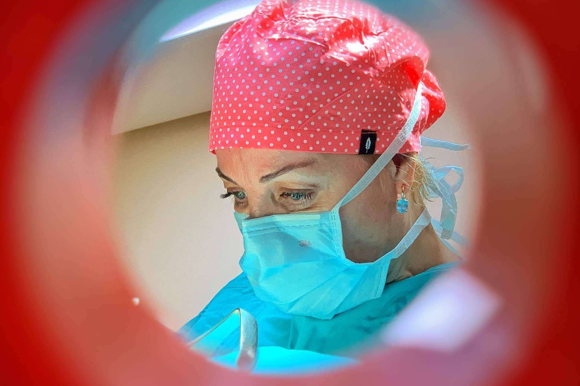Rinomodelación: la rinoplastia sin cirugía, por la Dra. Patricia Gutiérrez