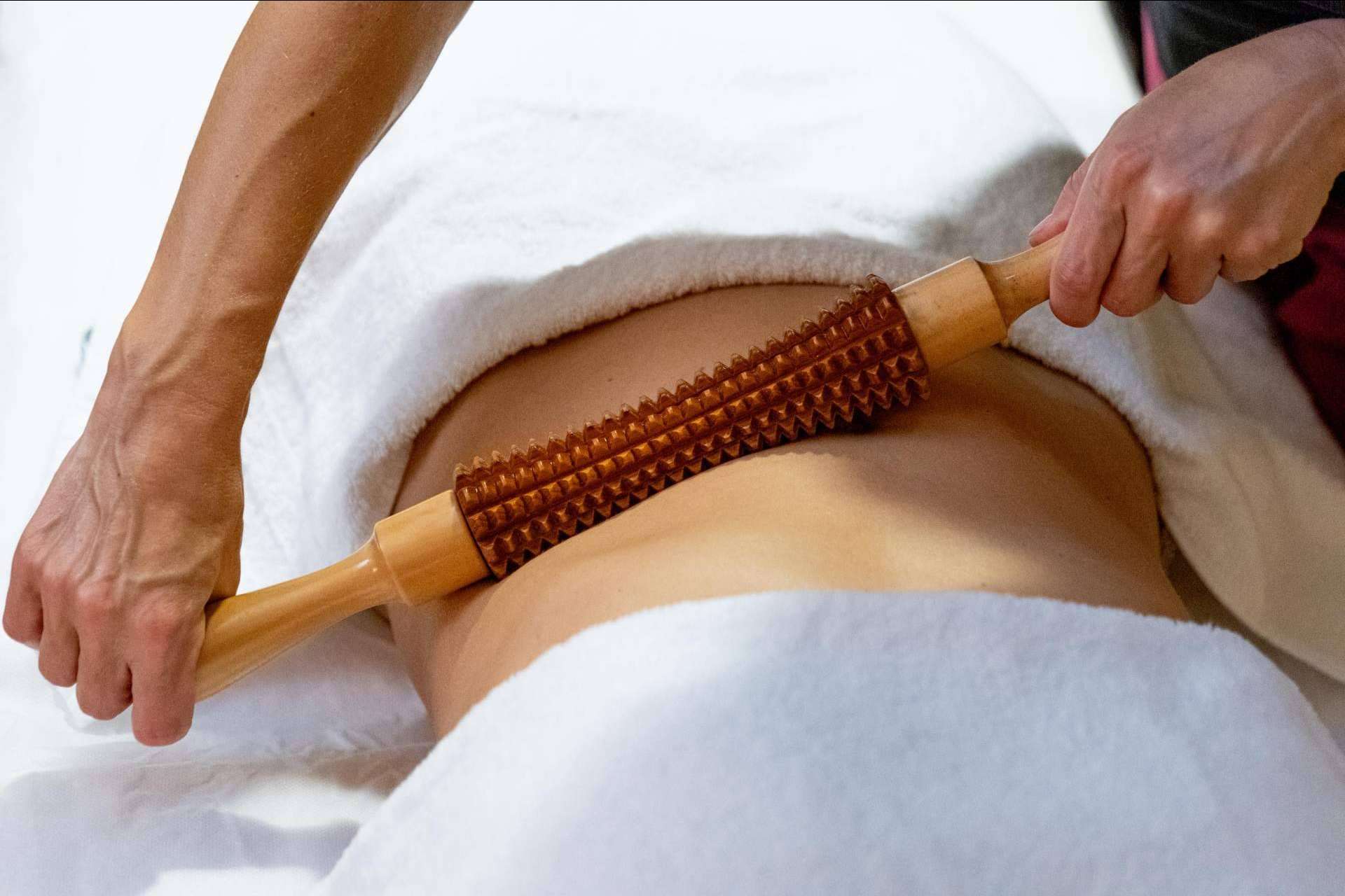 La maderoterapia permite modelar y reafirmar la figura: Crina Rus Beauty Center