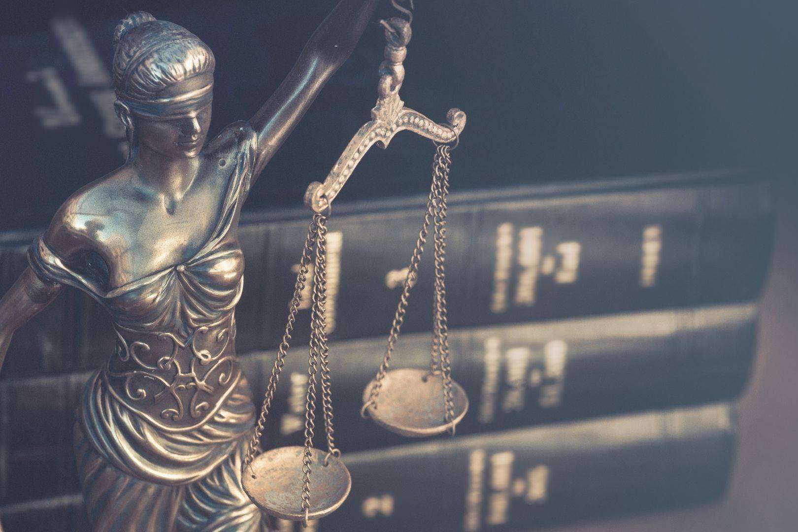 Salir de los ficheros de morosos cuando se vulnera el derecho al honor es posible con la ayuda de iMorosity