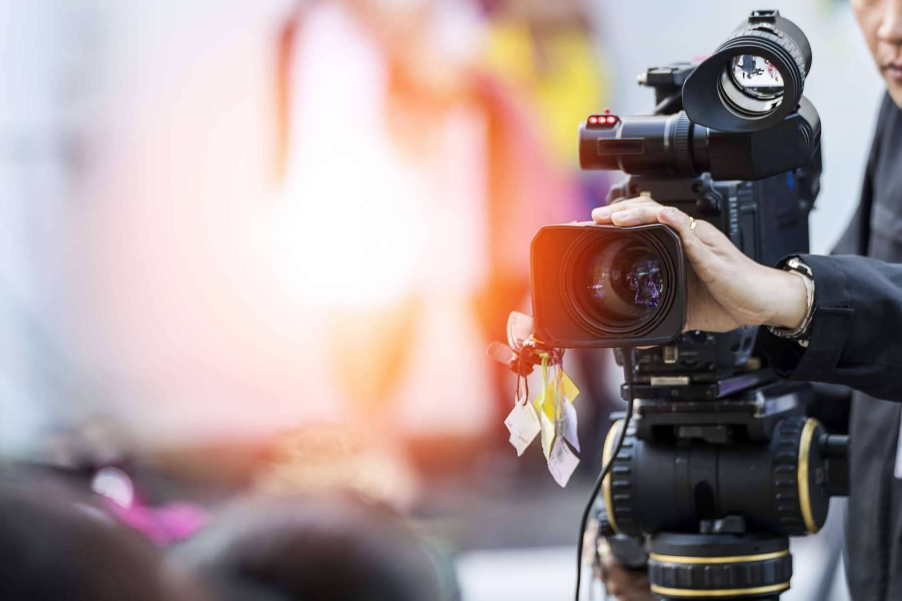 ¿Cómo crear contenido atractivo para clientes? Vídeo de empresa