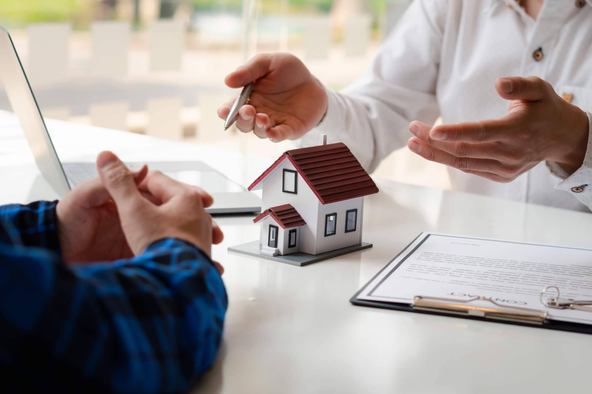 Técnicas de negociación efectivas para vender una vivienda al mejor precio, por la agencia inmobiliaria Cano & Pujol