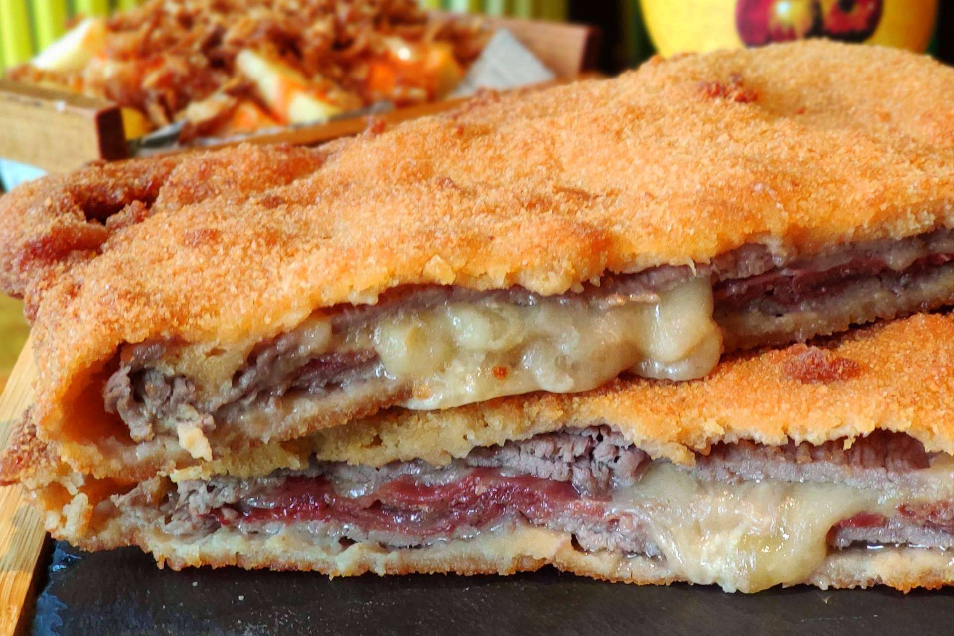 Brutalcachopo.com convierte el cachopo a domicilio en todo un éxito en Madrid