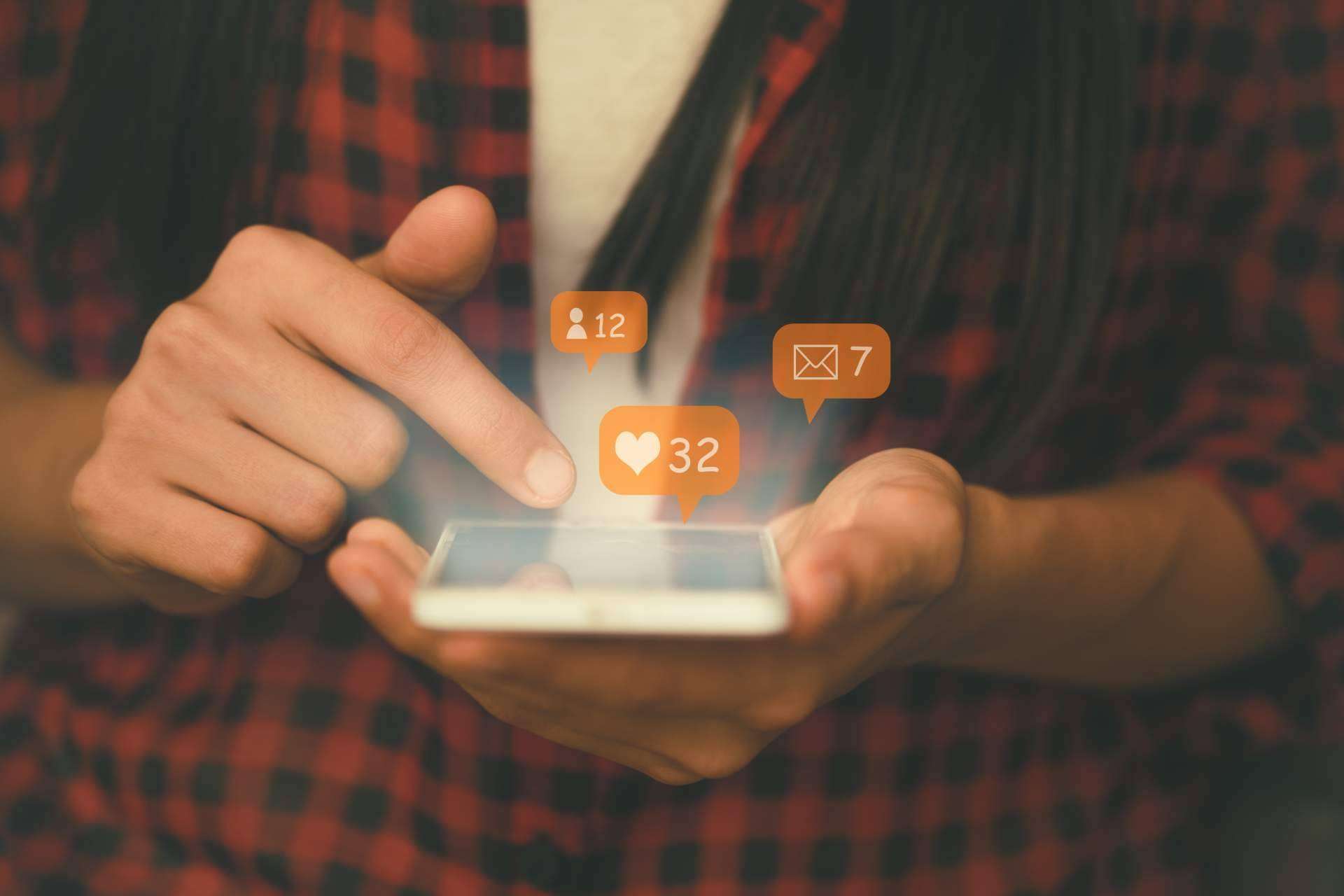 Gestión eficiente de redes sociales según el sector, por Sambito Digital