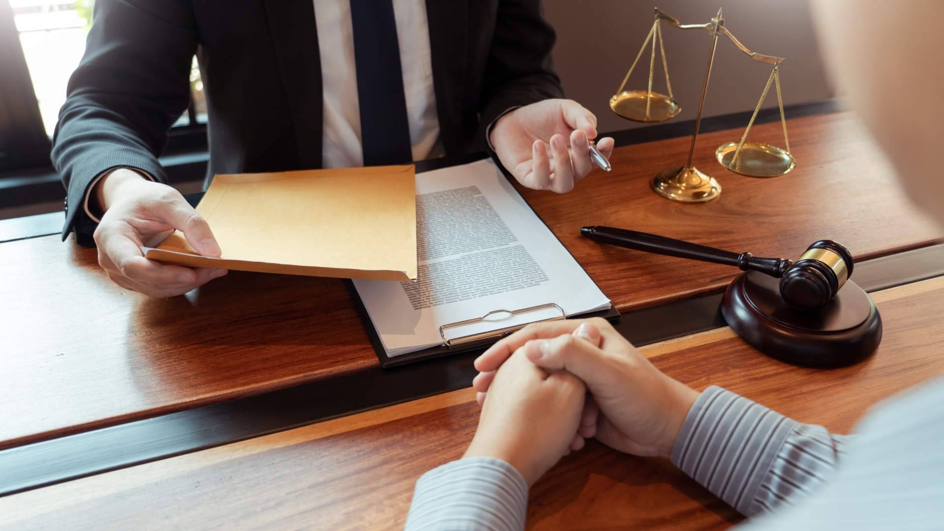 Feced Abogados cuenta con abogados Ley de Segunda Oportunidad expertos en cancelar deudas por ley