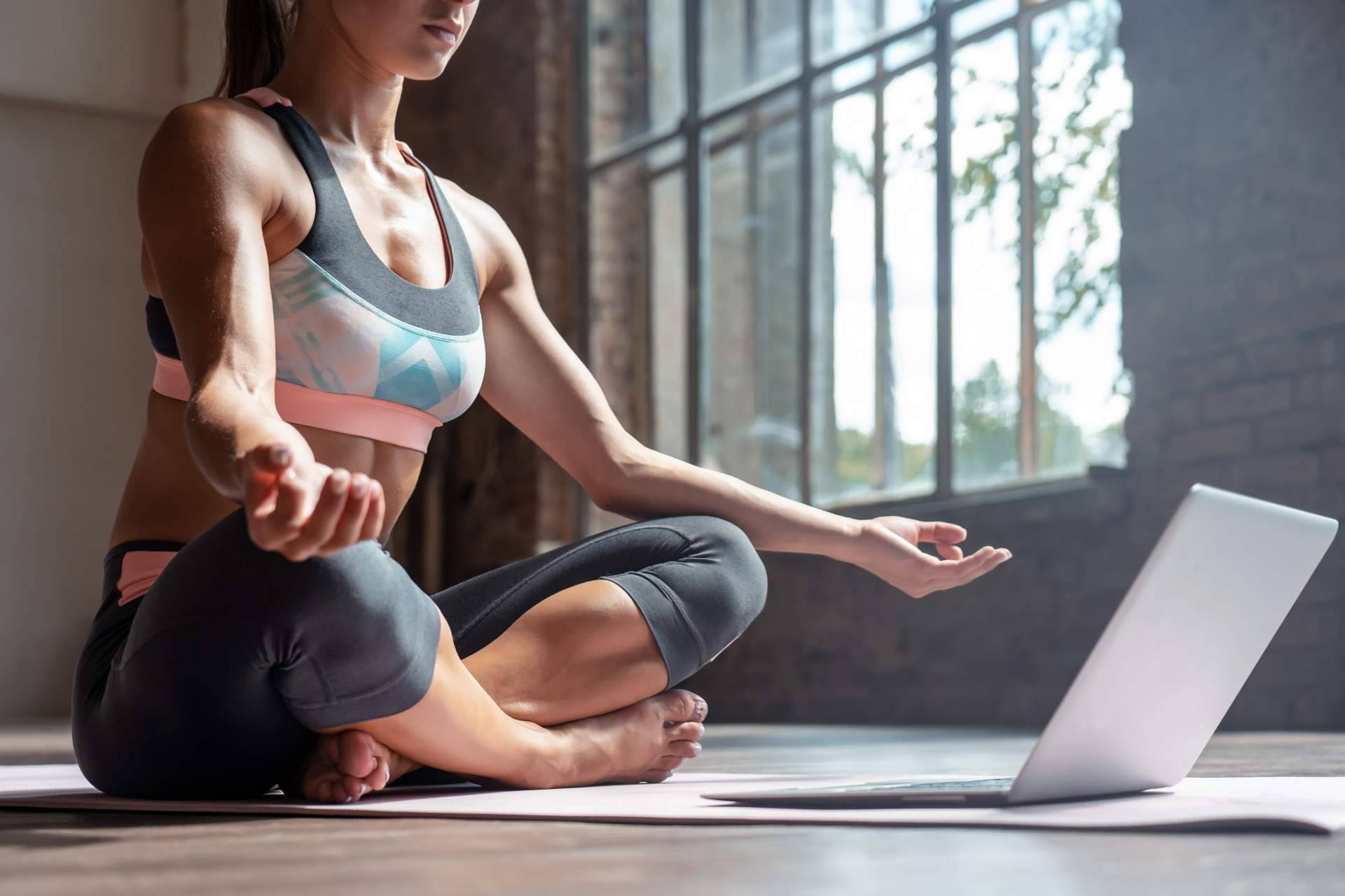 El Centro de Yoga Kavaalya imparte el curso online de profesor de yoga