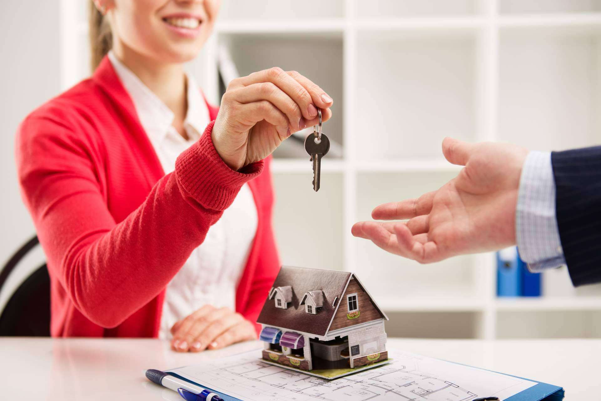 La afectación del COVID-19 a la venta en el mercado inmobiliario, por Inmomerkat