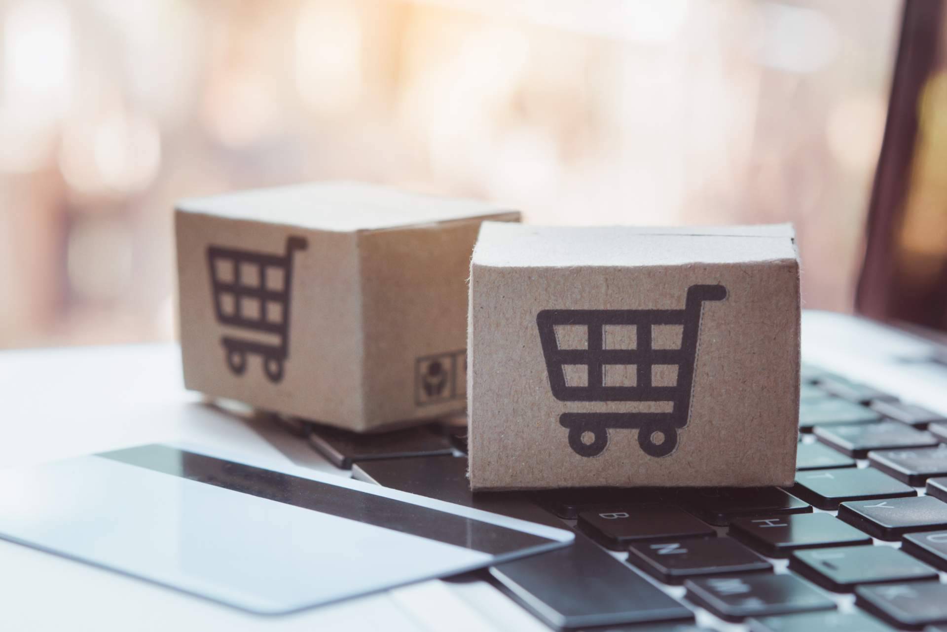 Para obtener envío gratis en más de mil productos, Eprox ofrece su servicio VIP