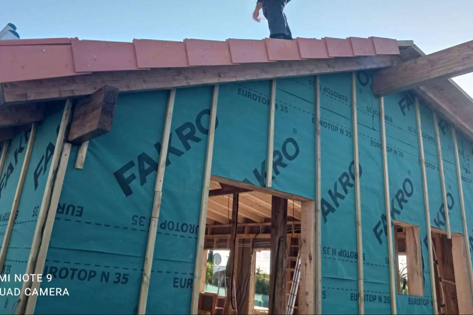 La casa soñada puede ser construida con madera de la mano de Delmader