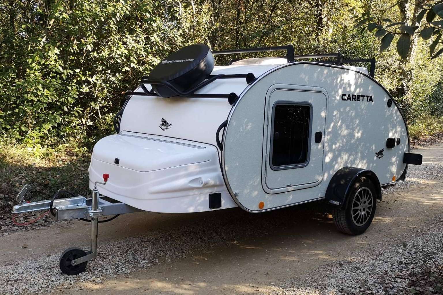 Los beneficios de las caravanas pequeñas, por minicaravanas.com