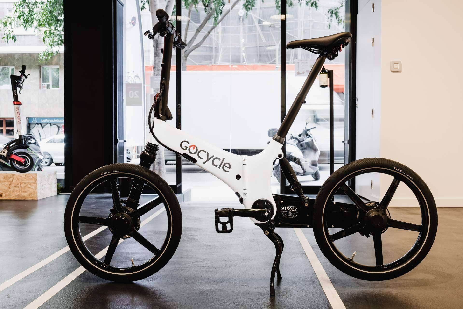 Urbing, algunas de las mejores marcas de patinetes eléctricos y bicicletas