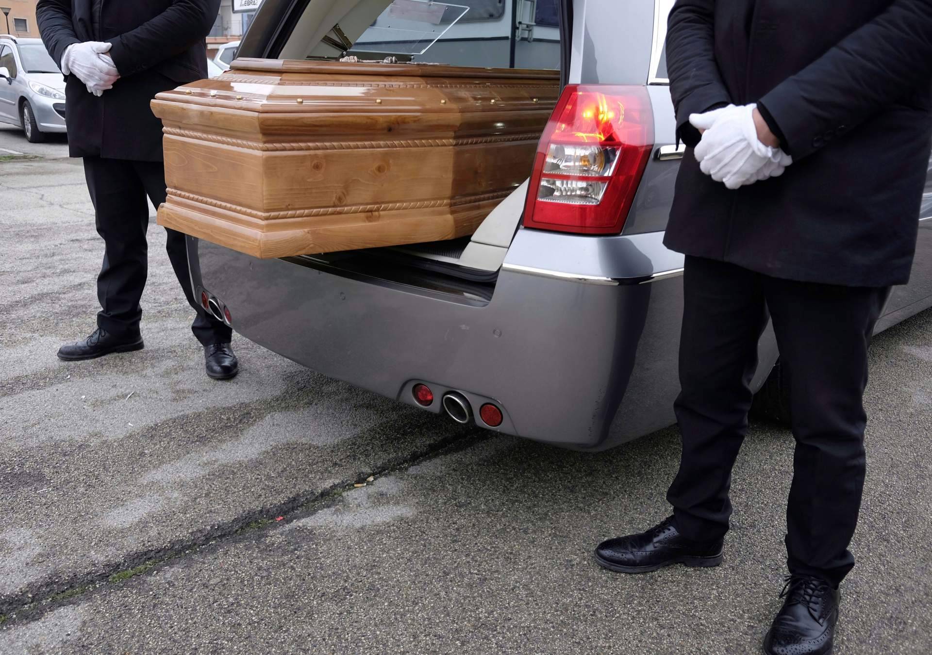 Interfunerarias recalca la importancia de estar bien informado antes de un fallecimiento