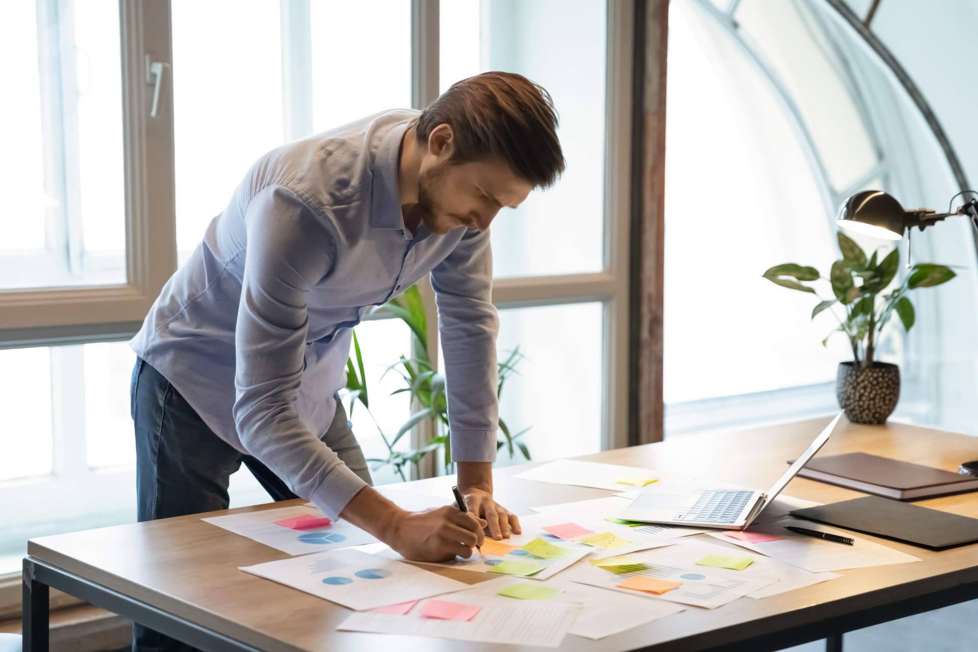 La importancia de contar con un profesional para llevar a cabo una estrategia de marketing digital