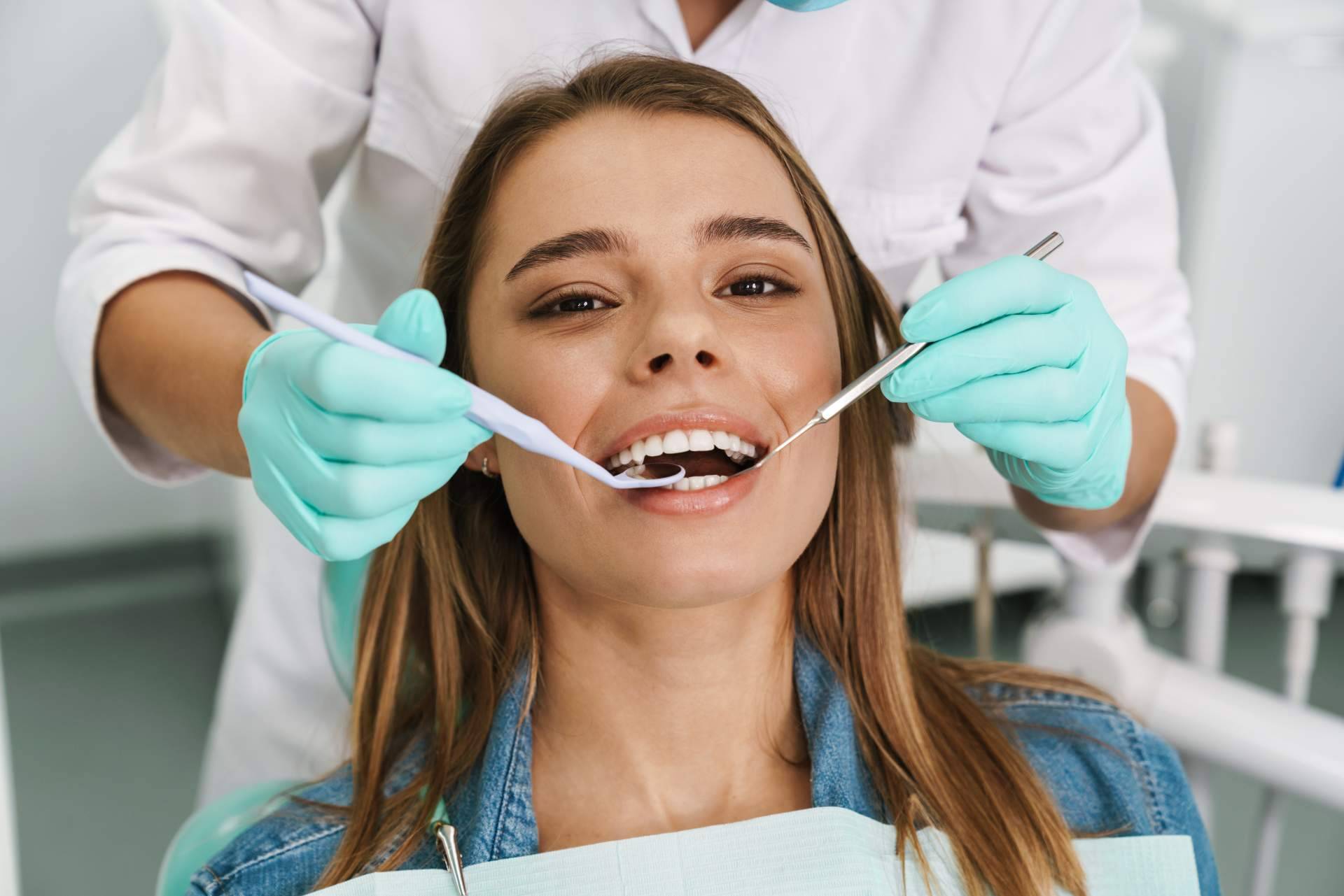 Precisión Médica Dental ofrece reparación de instrumentos dentales, servicio de recogida y entrega incluida