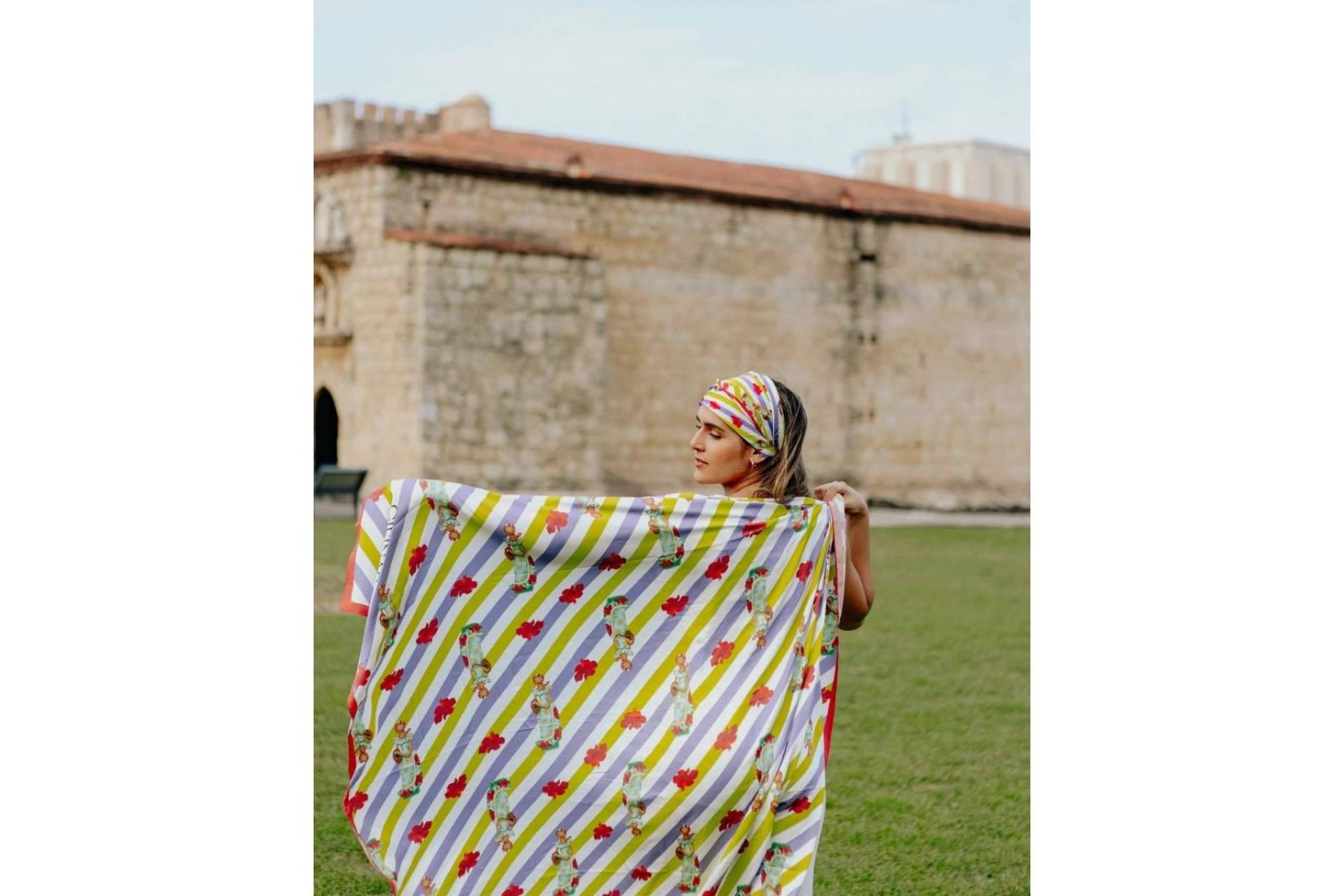 La esencia dominicana que homenajea el arte y la moda a través de sus prendas de la marca multicultural  Gifinas