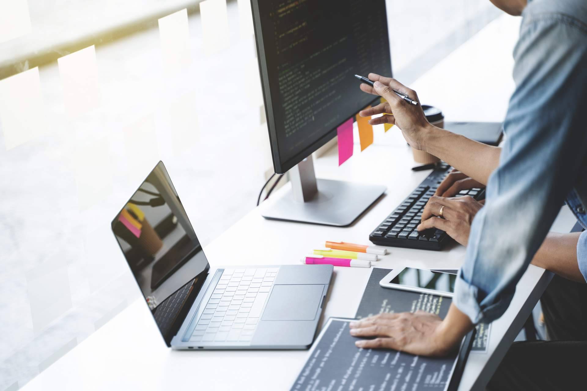 ¿Cómo ayudan los servicios de una agencia SEO a una tienda online?