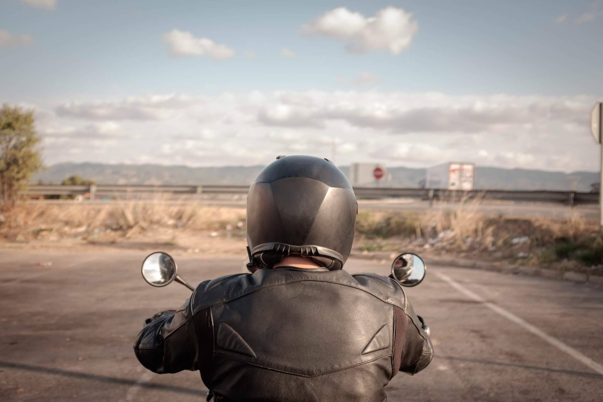 Algunas de las mejores marcas de chaquetas de moto para verano disponibles en la tienda online MOTÓNITY