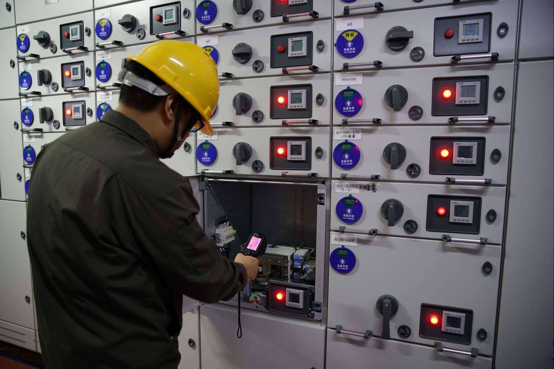 Guijarro Hermanos ofrece artículos de marcas internacionales en lo que respecta a eficiencia energética y domótica
