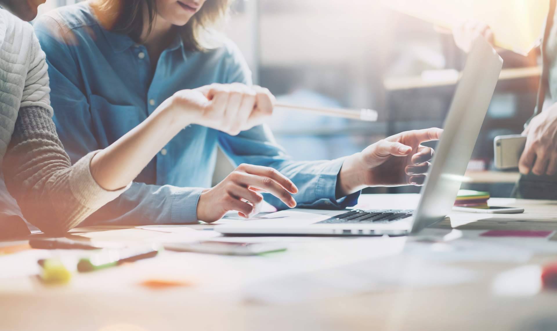 Cuáles son los servicios de marketing digital que ofrece Xplora