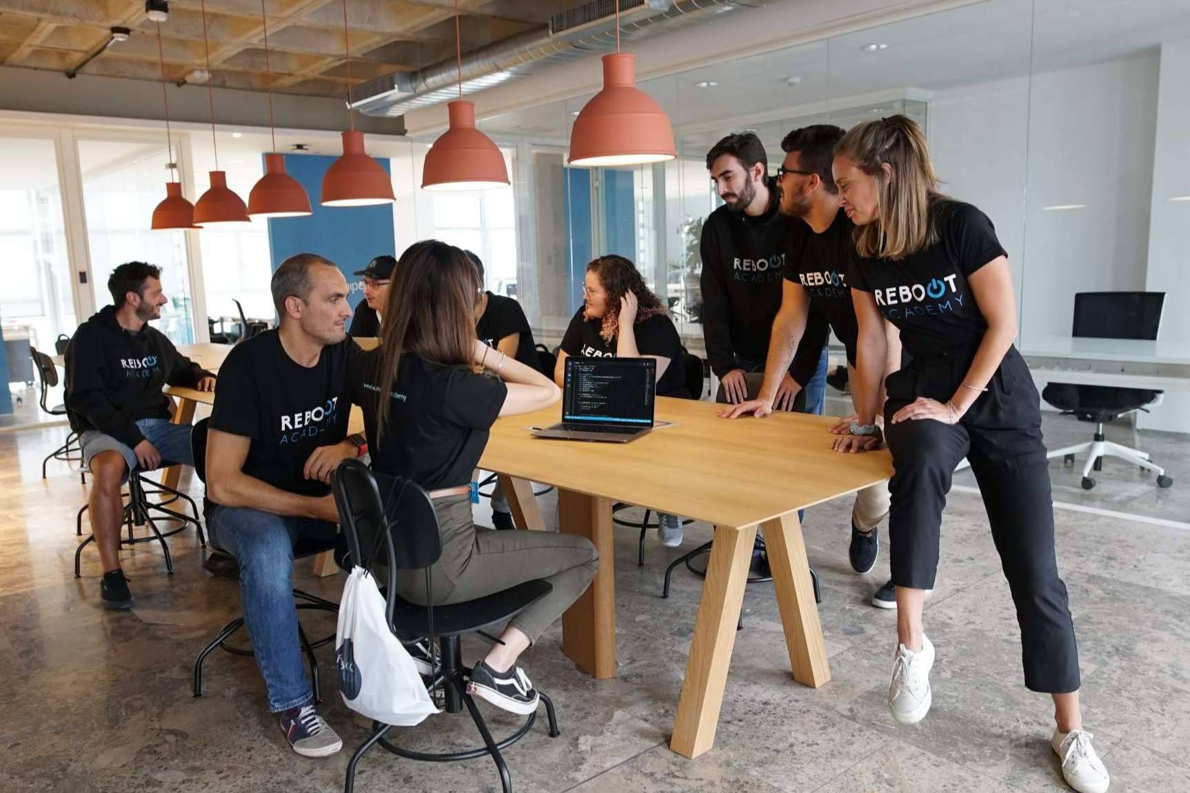 El curso de desarrollador web full stack de Reboot Academy y las salidas que ofrece
