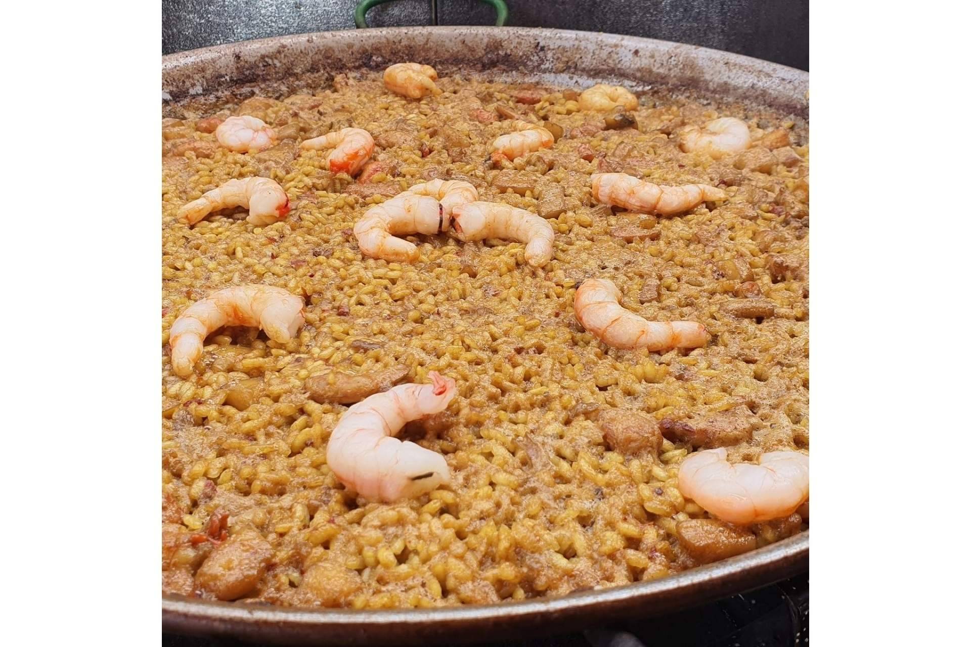 La clásica paella valenciana en el restaurante La Taberna Casera