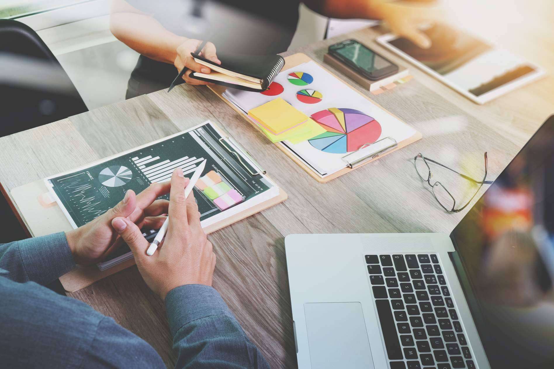Mejorar la presencia online de las empresas con las estrategias de paid media de Canary Prime
