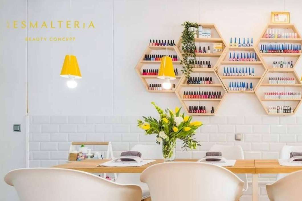 La Esmaltería, que ha revolucionado el concepto de los centros de uñas y belleza, se lanza en franquicias