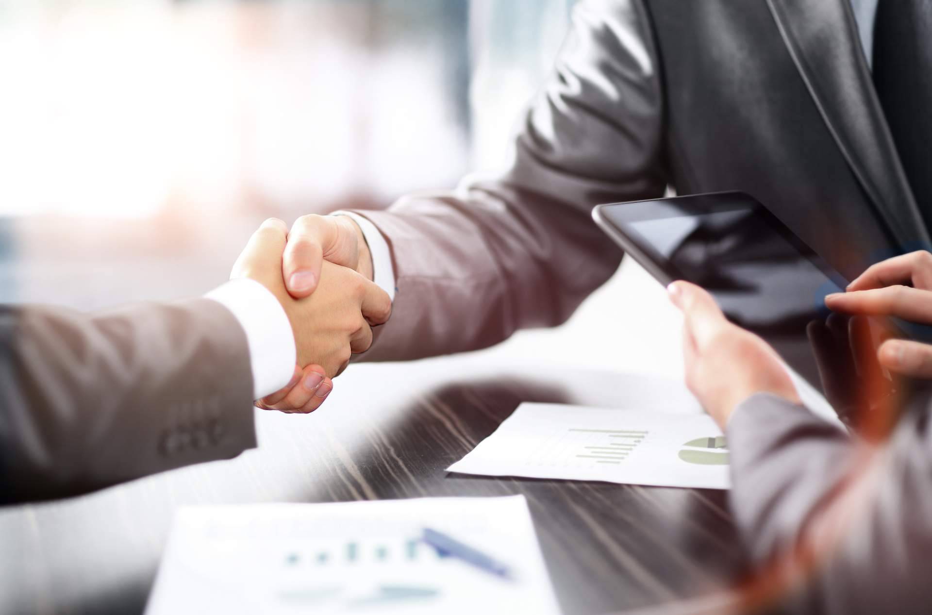 Financiación para autónomos, pequeñas empresas y comercios, de la mano de BirdCapital