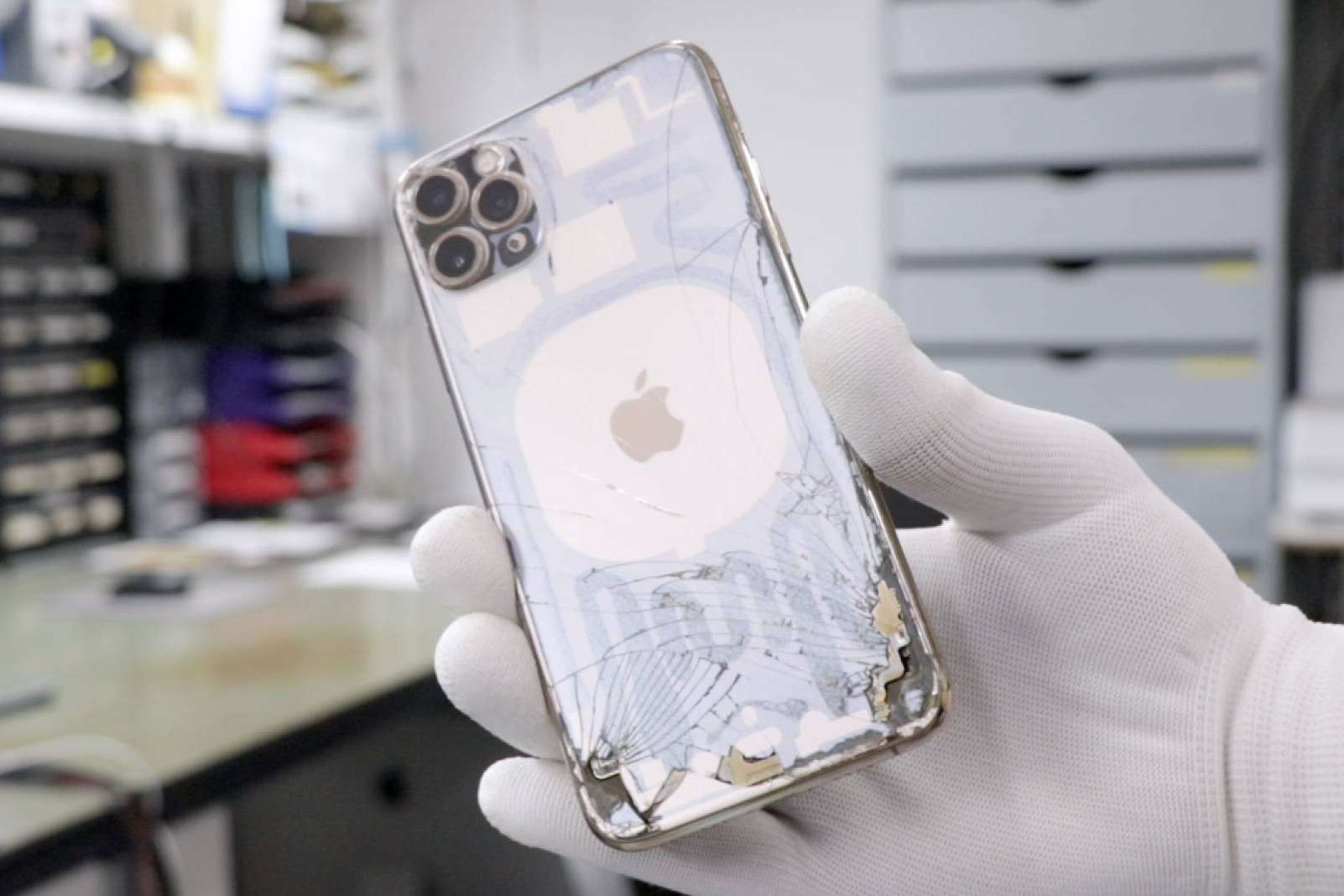 ¿Cuáles son las reparaciones más habituales de iPhone?, según BCNmóviles